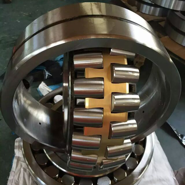 23022 CC CA CK W33 Soudečkové ložisko pro důlní stroje 110*170*45mm